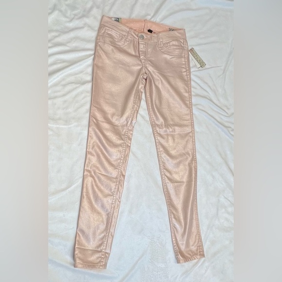 2 Faced Reversible Skinny Jeans Junior Pink Shimmer size 5 NWT - Picture 1 of 16